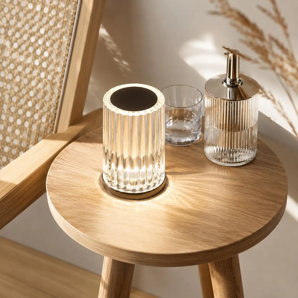 Lampe de table LED rechargeable tactile à trois teintes lumineuses